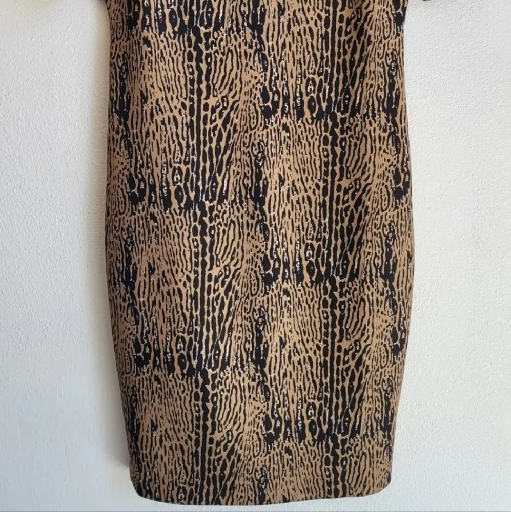 Philosophy Goldish Tan & Black Abstract Animal Print Short Sleeve Sheath Dress - Picture 3 of 14